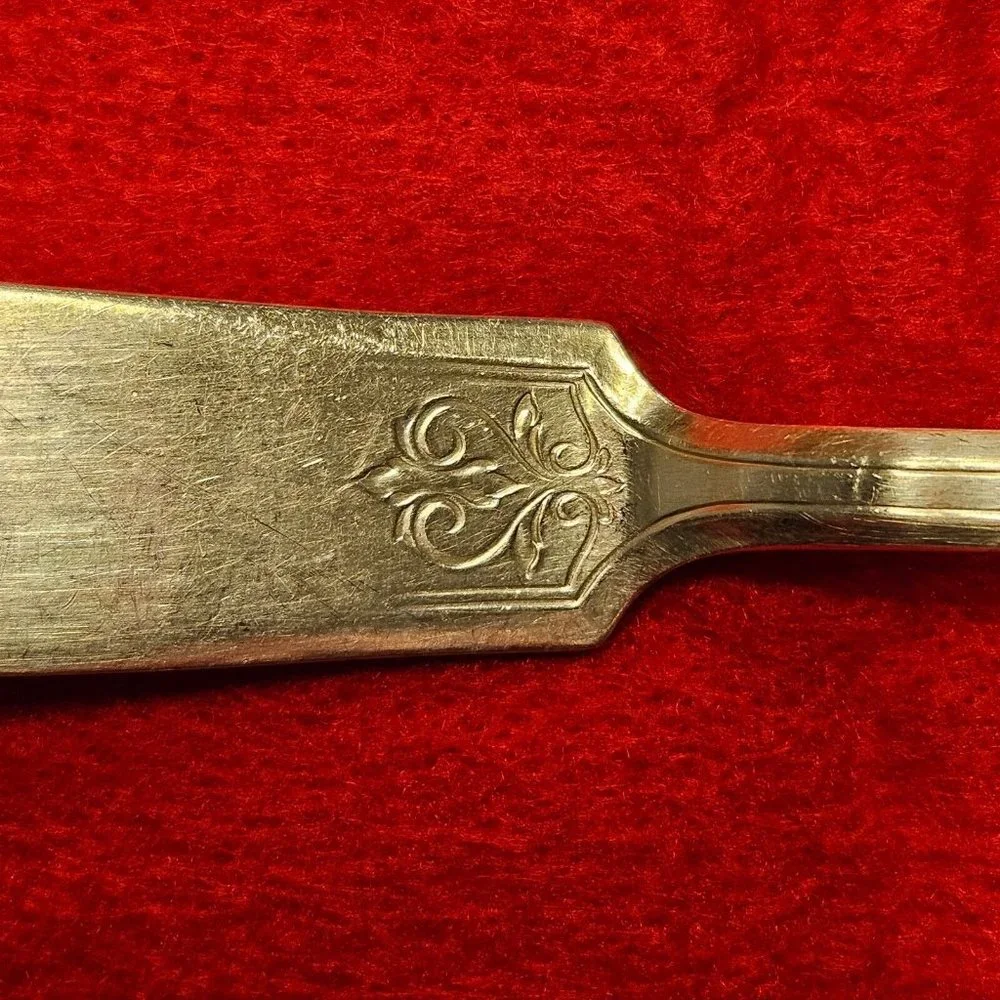 1881 Rogers manufacturer 	reed